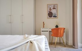 Luxury City Escape Apartments