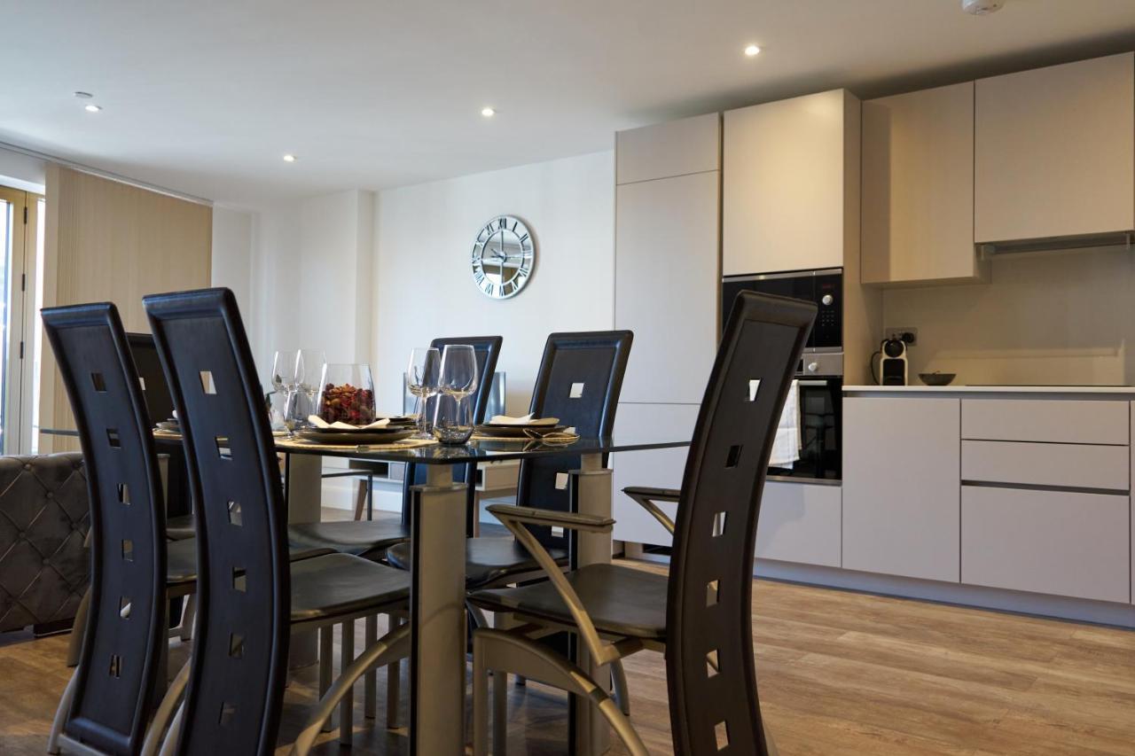 Luxury City Escape Apartments Londra Esterno foto