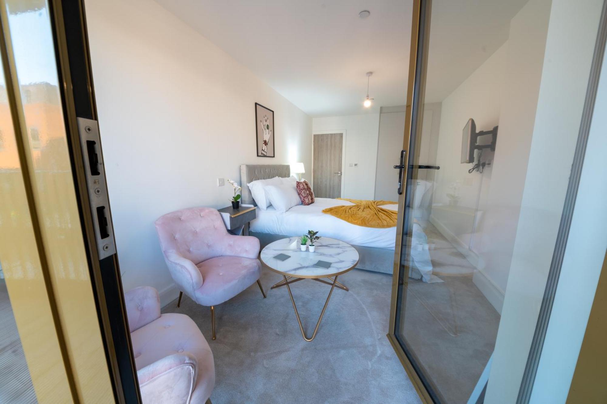 Luxury City Escape Apartments Londra Esterno foto